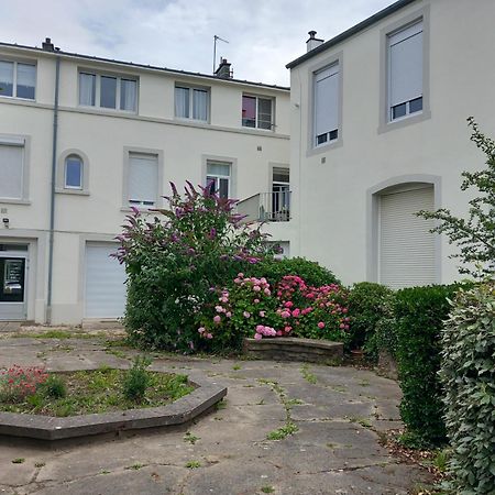 Studio 30 M2 Refait A Neuf Idealement Situe Centre Ville Et Plage Wimereux Exterior photo